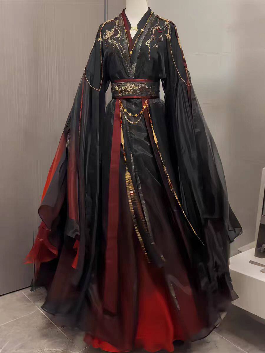 Set di 4 Pezzi di Abiti Tradiz - Anime Cosplay In Chinese recensione e prezzo
